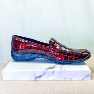 Sesto Meucci Women's Red Alligator Skin Slip On Shoes  Italian Loafers 9 Narrow